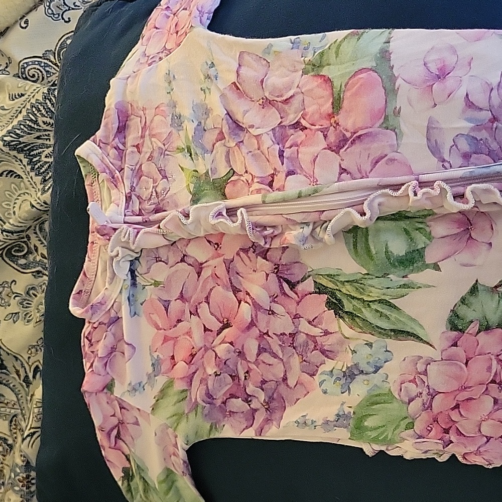 Little Bum Bums - Ruffle Footie in You had me at Hydrangea
